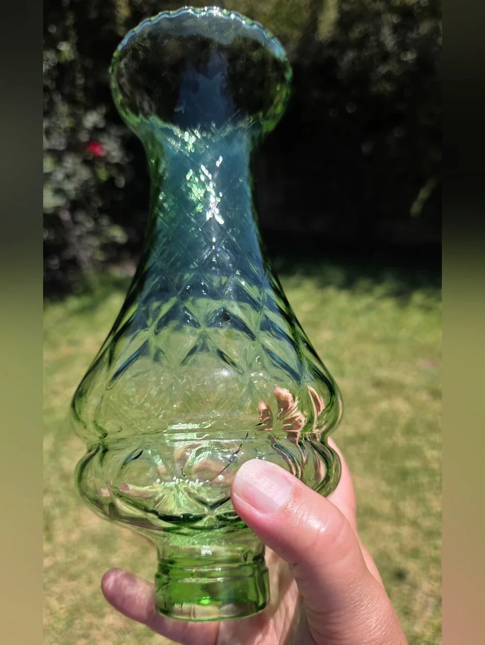 Vintage Emerald Green Glass Hurricane Lamp Shade Diamond Pattern Piecrust
